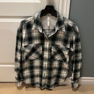 Aritzia shirt